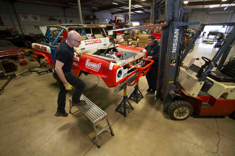 Illustration for article titled This Classic Ford Bronco Was Pulled Out Of A Junkyard To Race Baja Again